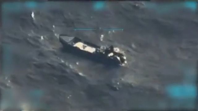 Američané zničili flotilu člunů podezřelých z přepravy drog, zemřelo 14 lidí